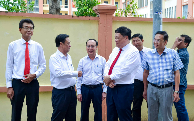 Phó chủ tịch Quốc hội Lê Minh Hoan: Cấp xã phải vận hành thông suốt- Ảnh 2. Phó chủ tịch Quốc hội Lê Minh Hoan: Cấp xã phải vận hành thông suốt- Ảnh 2.