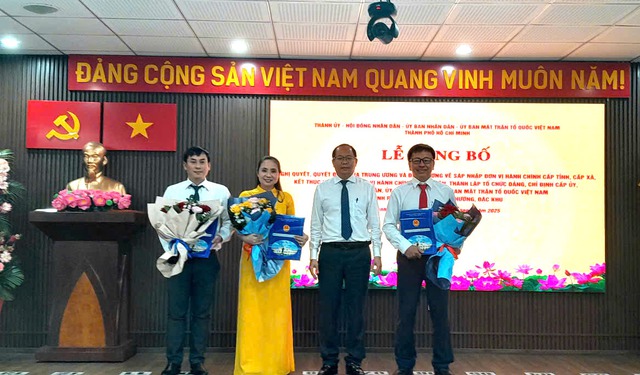 Chính quyền 2 cấp: ‘Năng động, tâm huyết, phục vụ người dân tốt hơn’ Chính quyền 2 cấp: ‘Năng động, tâm huyết, phục vụ người dân tốt hơn’