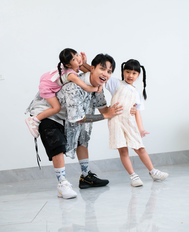 Neko Lê: Thiếu ký ức để cùng con lớn lên thì chẳng bác sĩ nào chữa nổi Neko Lê: Thiếu ký ức để cùng con lớn lên thì chẳng bác sĩ nào chữa nổi