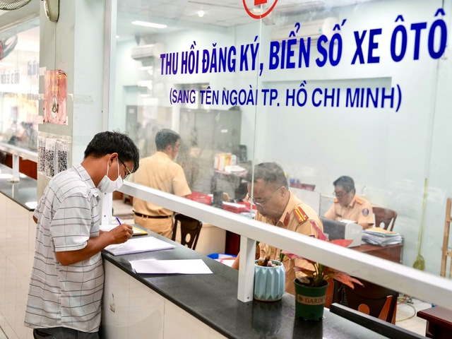 Người dân phường Vũng Tàu, Bình Dương... có thể bấm biển số xe ở phường Sài Gòn - Ảnh 1.