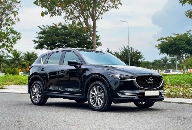 Vì sao giá Mazda CX-5 đời 2022 cao hơn xe mới?