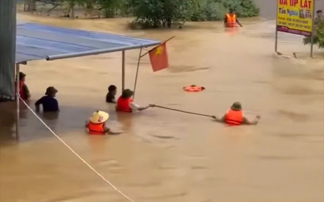 Mưa lũ ở Thái Nguyên khiến 2 cháu bé thiệt mạng, 148 hộ dân bị cô lập - Ảnh 1.