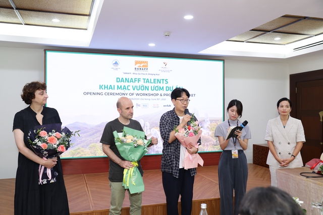 Khai mạc ‘Vườn ươm dự án’ của Liên hoan phim châu Á Đà Nẵng Khai mạc ‘Vườn ươm dự án’ của Liên hoan phim châu Á Đà Nẵng