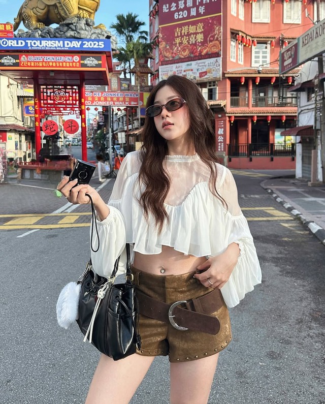 Định hình vóc dáng chỉ với một chiếc thắt lưng- Ảnh 2.