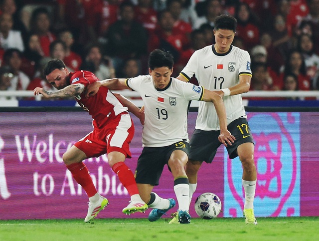 Trung Quốc thua cay đắng trên chấm phạt đền, Indonesia nuôi hy vọng mong manh đến World Cup 2026- Ảnh 5.