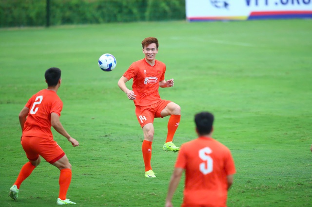 Malaysia đối mặt 3 'khắc tinh' đẳng cấp: Đẹp trai, t&agrave;i hoa v&agrave; đều từng gi&agrave;nh Quả b&oacute;ng v&agrave;ng!- Ảnh 1.