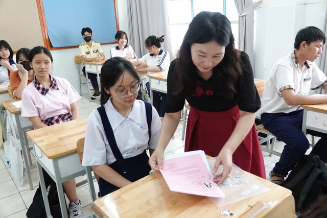 Giảm áp lực cạnh tranh thi lớp 10- Ảnh 1.