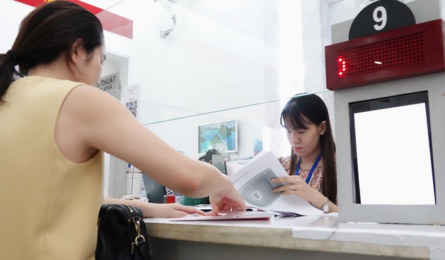 TP.HCM: Qua khảo sát, cán bộ, công chức sẵn sàng rời khu vực công tương đối cao TP.HCM: Qua khảo sát, cán bộ, công chức sẵn sàng rời khu vực công tương đối cao
