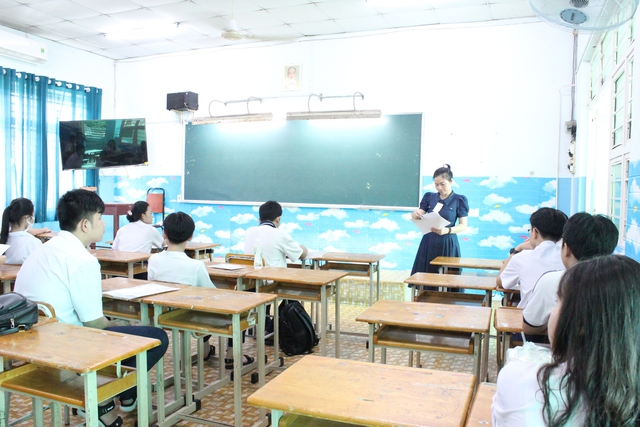 Thi lớp 10 TP.HCM: 'Tuyệt đối ch&uacute; &yacute; giờ giấc kẻo lỡ dở 9 năm đ&egrave;n s&aacute;ch' - Ảnh 6.