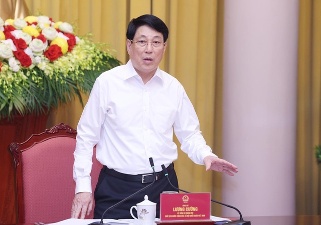 Chủ tịch nước Lương Cường: Chọn cán bộ khách quan khi hợp nhất Hưng Yên, Thái Bình Chủ tịch nước Lương Cường: Chọn cán bộ khách quan khi hợp nhất Hưng Yên, Thái Bình