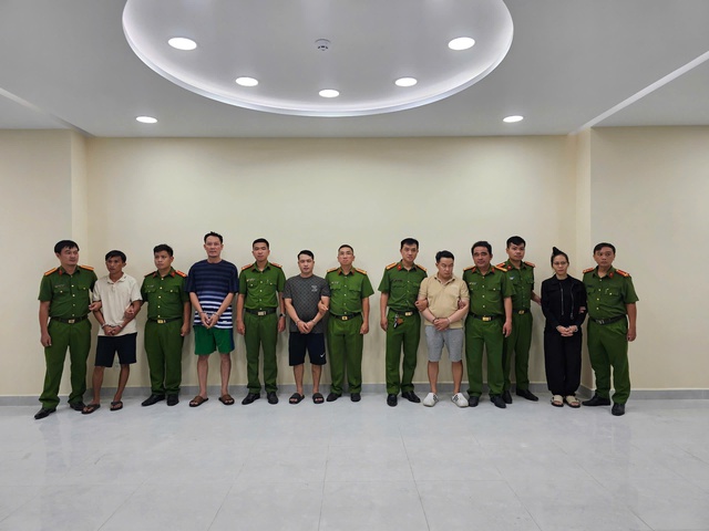 Đường dây nhớt giả hàng chục tỉ đồng bị Công an TP.HCM triệt phá