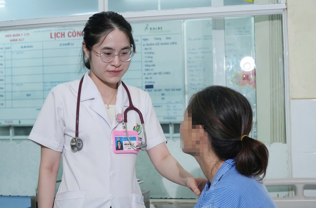 Bệnh viện Quân y 175 cứu cô gái trẻ mắc bệnh hiếm qua cơn nguy kịch- Ảnh 1. Bệnh viện Quân y 175 cứu cô gái trẻ mắc bệnh hiếm qua cơn nguy kịch- Ảnh 1.