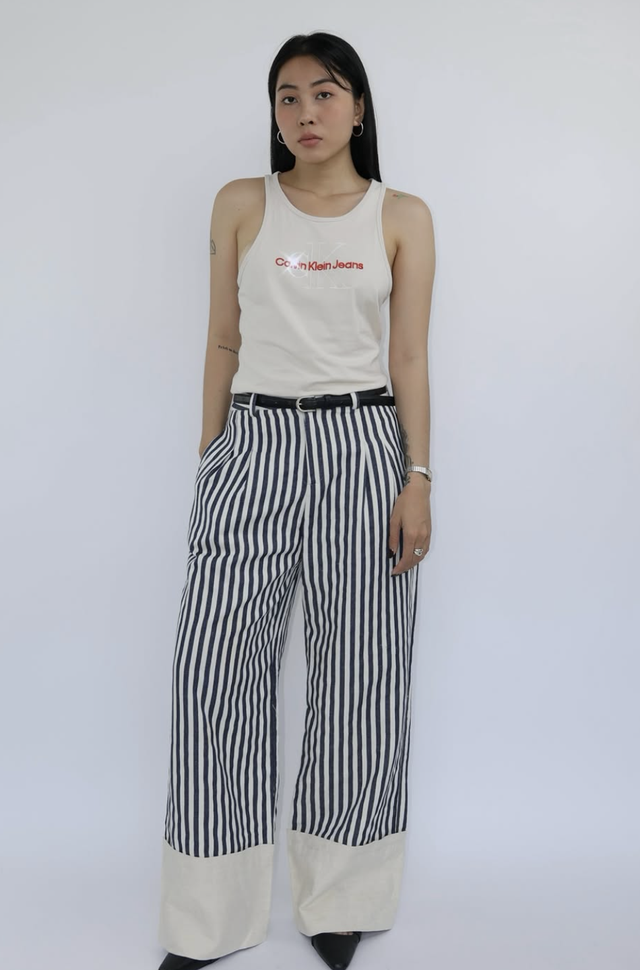 Đa dạng phong cách từ một chiếc áo tank top - Ảnh 10.