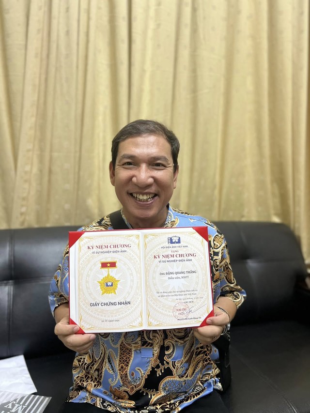 Showbiz 6.6: Quang Thắng đón tin vui; Lý do Mai Thiên Vân không giận Quang Lê Showbiz 6.6: Quang Thắng đón tin vui; Lý do Mai Thiên Vân không giận Quang Lê