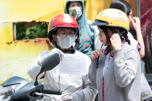 Đề thi lớp 10 môn ngữ văn: Thí sinh dày công học thuộc lòng chương trình mới - Ảnh 3.