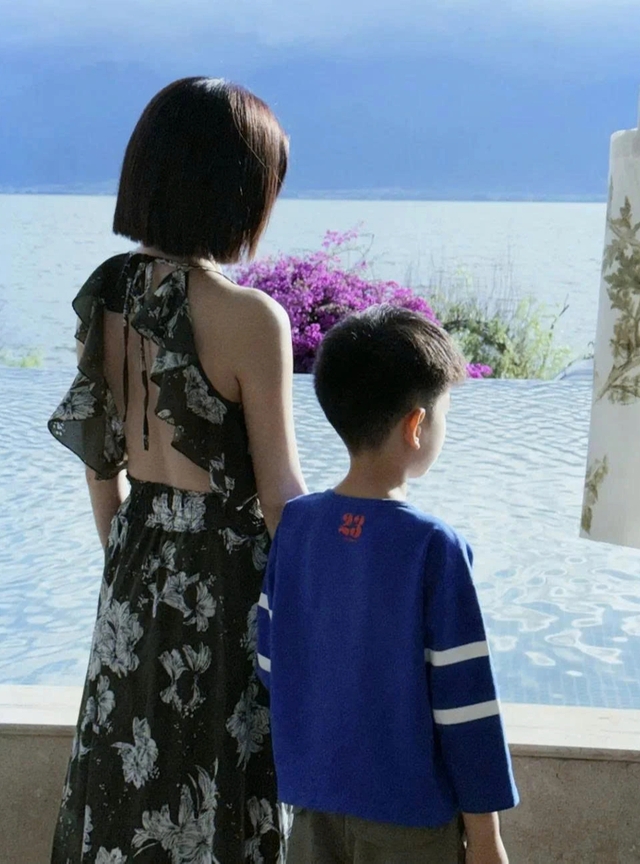 Cuộc sống sau ly hôn của 'Tiểu Long Nữ xấu nhất màn ảnh' Trần Nghiên Hy - Ảnh 4.