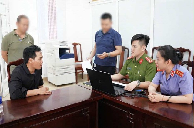 Vụ giết người ở Huế: Muốn giết cả nhà vợ cũ vì bị ngăn cản thăm con - Ảnh 2.