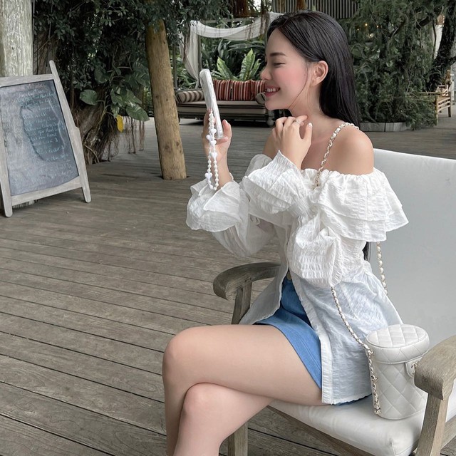 Bật mí những kiểu áo sơ mi giúp bạn thu hút mọi ánh nhìn- Ảnh 3. Bật mí những kiểu áo sơ mi giúp bạn thu hút mọi ánh nhìn- Ảnh 3.