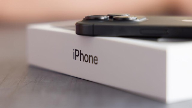 iPhone tân trang liệu có bền như iPhone mới? iPhone tân trang liệu có bền như iPhone mới?