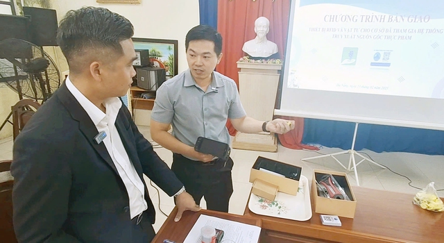 Cấp mã QR Code định danh gần 4.500 cơ sở ăn uống phục vụ du khách