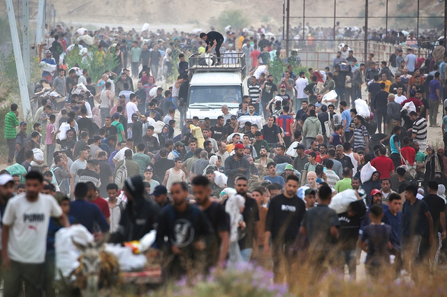 Mâu thuẫn về viện trợ nhân đạo ở Dải Gaza Mâu thuẫn về viện trợ nhân đạo ở Dải Gaza