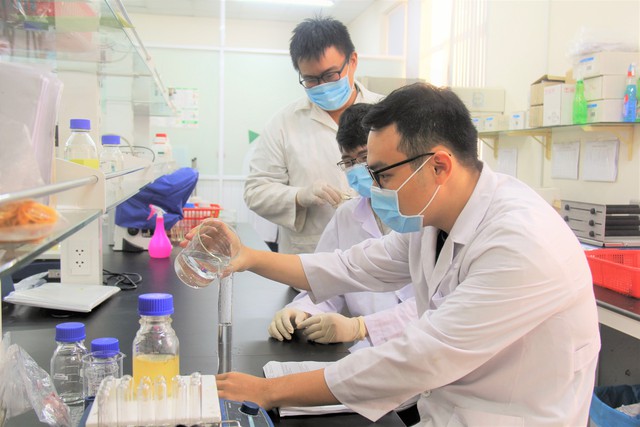 6 tiến sĩ tốt nghiệp ĐH top 100 thế giới ‘đầu quân’ cho ĐH Quốc gia TP.HCM