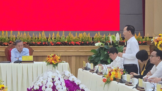 Tổng Bí thư Tô Lâm: Đóng sân bay 6 tháng làm sao phát triển kinh tế?- Ảnh 3. Tổng Bí thư Tô Lâm: Đóng sân bay 6 tháng làm sao phát triển kinh tế?- Ảnh 3.