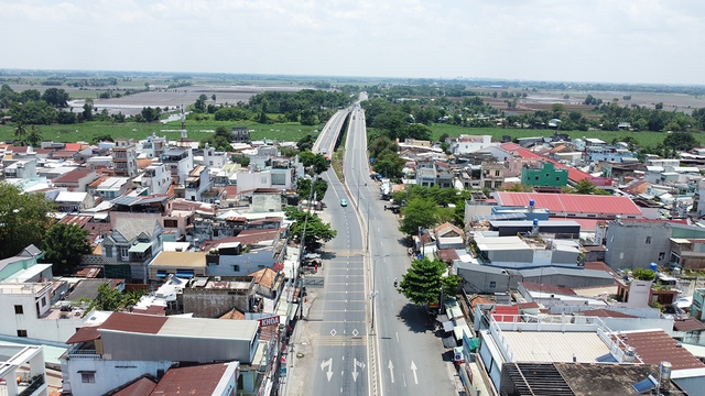 Cao tốc TP.HCM - Mộc Bài: Đòn bẩy hạ tầng để Tây Ninh bứt phá - Ảnh 4. Cao tốc TP.HCM - Mộc Bài: Đòn bẩy hạ tầng để Tây Ninh bứt phá - Ảnh 4.