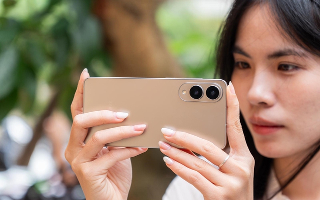 3 lý do khiến Galaxy S25 Edge luôn nằm trong tay người đam mê xu hướng- Ảnh 4. 3 lý do khiến Galaxy S25 Edge luôn nằm trong tay người đam mê xu hướng- Ảnh 4.