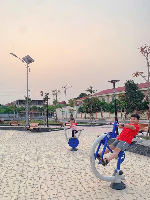 Gieo mầm thói quen tiết kiệm điện cho con trẻ - Ảnh 2.