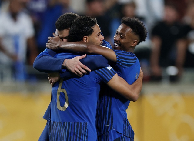 Báo Anh ‘sốc’ vì Man City bị đại diện châu Á quật ngã, Inter Milan cũng rời cuộc chơi Báo Anh ‘sốc’ vì Man City bị đại diện châu Á quật ngã, Inter Milan cũng rời cuộc chơi