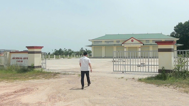 Bỏ hoang chợ tiền tỉ - Ảnh 1.