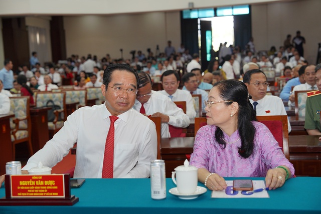 Khai mạc kỳ họp HĐND đầu tiên của TP.HCM mới- Ảnh 1.