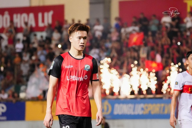 Hoàng Đức và Alan Grafite xuất sắc nhất mùa, HAGL chưa có duyên với các danh hiệu cá nhân- Ảnh 3.