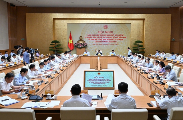 Chính phủ họp bàn sửa luật Đất đai 2024 Chính phủ họp bàn sửa luật Đất đai 2024