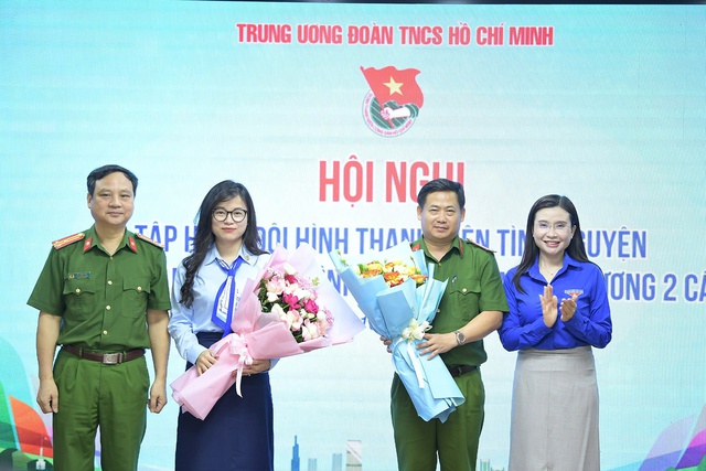 T.Ư Đoàn và Bộ Công an tập huấn tình nguyện viên hướng dẫn người dân về VneID - Ảnh 2.