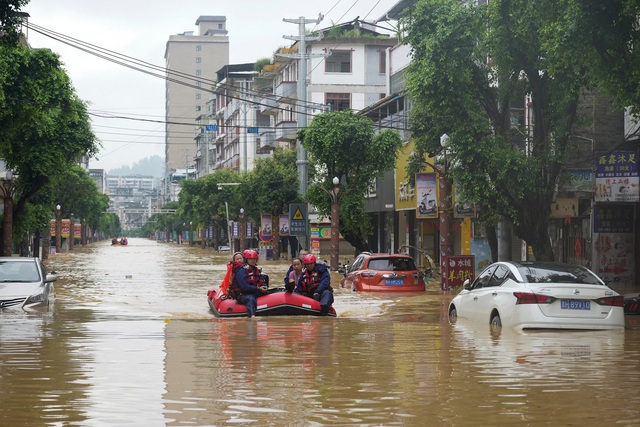 Mực nước của 25 con sông ở Trung Quốc vượt ngưỡng an toàn Mực nước của 25 con sông ở Trung Quốc vượt ngưỡng an toàn