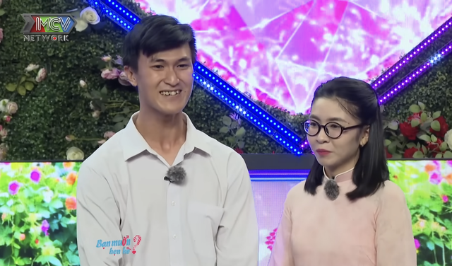 Nữ kỹ sư 9X t&igrave;m được t&igrave;nh y&ecirc;u từ show hẹn h&ograve; với ch&agrave;ng trai k&eacute;m tuổi - Ảnh 1.