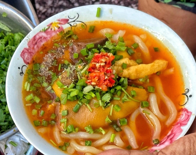 Những món ngon Việt Nam ngòai phở và bánh mì: Khám phá ẩm thực đặc sắc - Ảnh 5. Những món ngon Việt Nam ngòai phở và bánh mì: Khám phá ẩm thực đặc sắc - Ảnh 5.