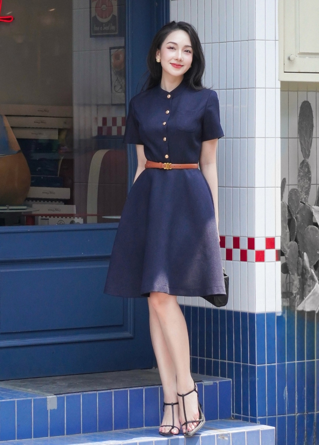 Váy denim - điểm nhấn cho phong cách mùa này - Ảnh 8.