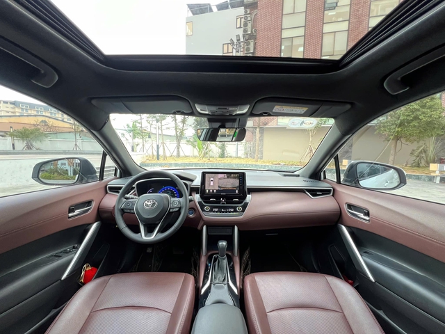 Toyota Corolla Cross hybrid sau 3 năm sử dụng giá gần 800 triệu đồng, có đáng mua?- Ảnh 3.