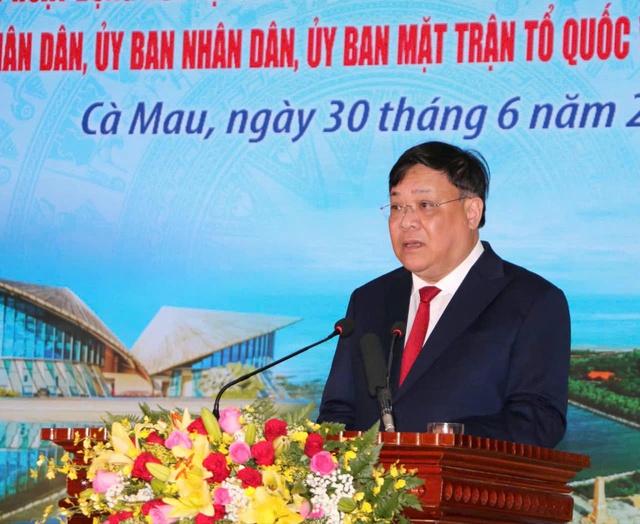 Cà Mau: Phân công nhiệm vụ Chủ tịch làm tổng chỉ huy - Ảnh 1.