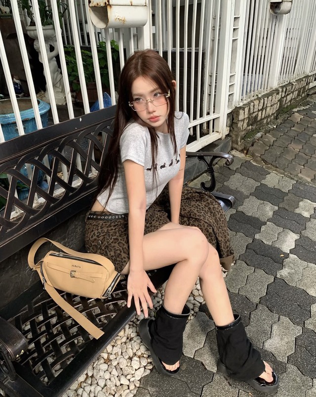 Họa tiết da beo gợi cảm đúng chất, nổi bật đúng điểm- Ảnh 8.