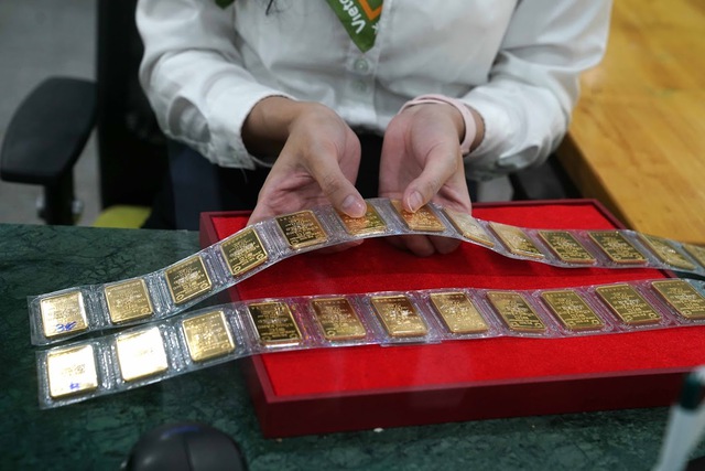 Ngân hàng có vốn điều lệ từ 50.000 tỉ được sản xuất vàng miếng- Ảnh 2.