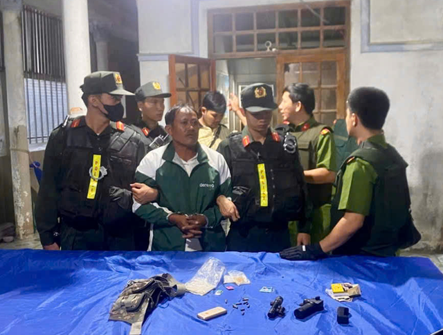 Lâm Đồng: Nhanh chóng bắt giữ đối tượng dùng súng tự chế bắn trung tá công an Lâm Đồng: Nhanh chóng bắt giữ đối tượng dùng súng tự chế bắn trung tá công an