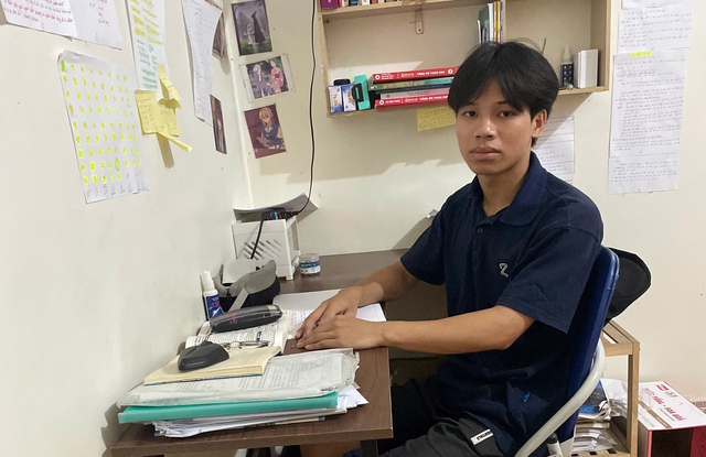 Mong giúp đỡ nam sinh từng phải bỏ học vì khó khăn Mong giúp đỡ nam sinh từng phải bỏ học vì khó khăn