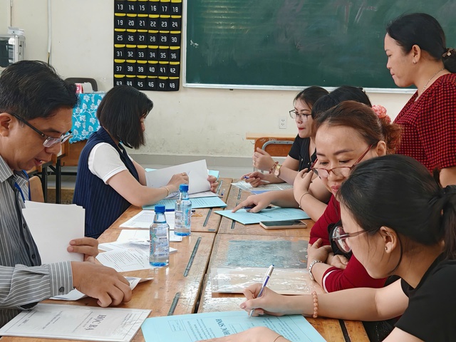 Thi tốt nghiệp THPT 2025 tác động đến việc chọn môn học lớp 10 - Ảnh 1.