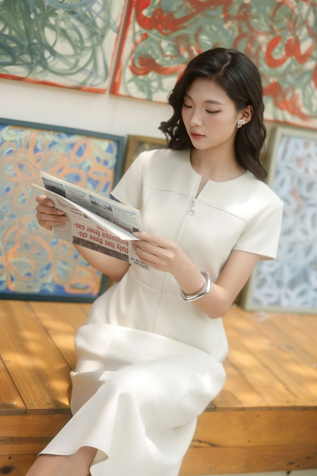 Gợi ý trang phục đa nhiệm, hợp cả đi làm công sở lẫn dự tiệc- Ảnh 2. Gợi ý trang phục đa nhiệm, hợp cả đi làm công sở lẫn dự tiệc- Ảnh 2.