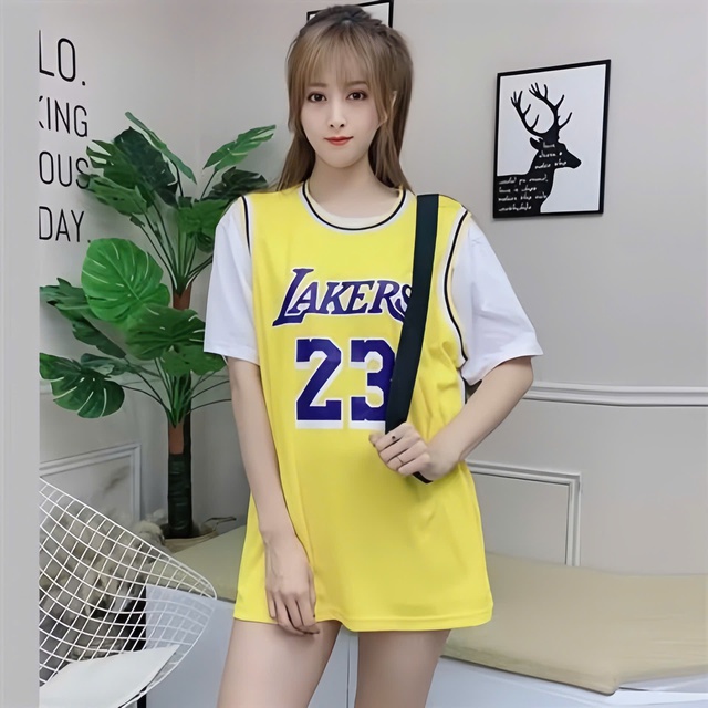 'Thống trị' phố phường cùng áo jersey đậm chất thể thao- Ảnh 7.