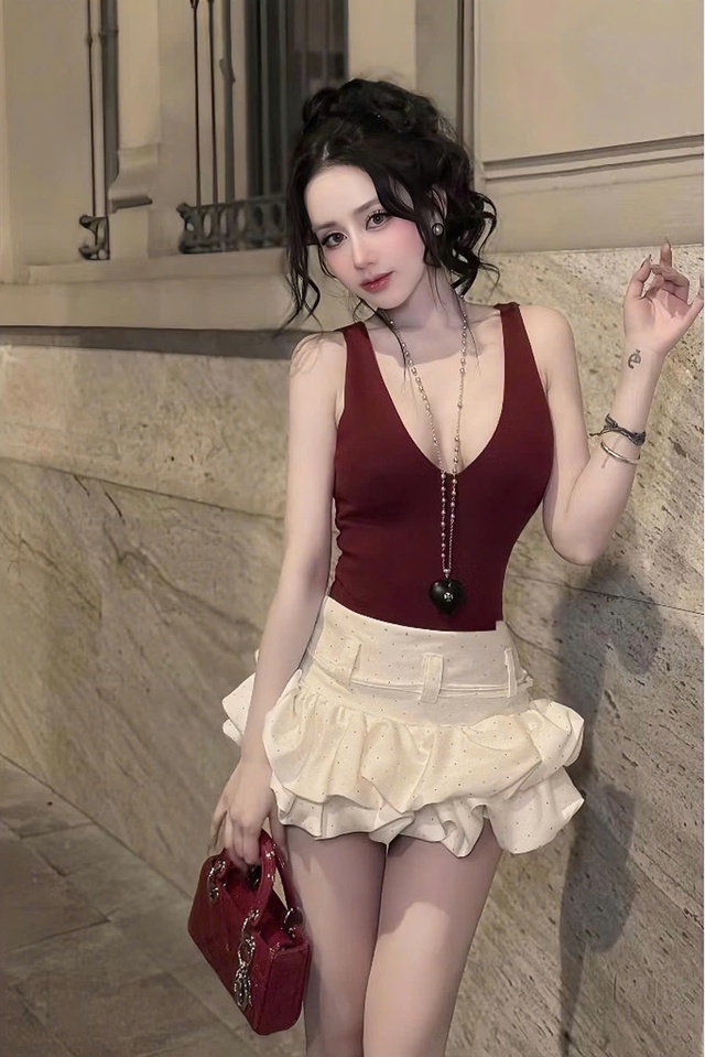 Bodysuit, sự lựa chọn yêu thích của nhiều bạn trẻ hiện đại - Ảnh 1.
